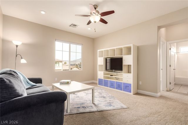 8621 Rhonda Blake Avenue, Las Vegas, NV 89143