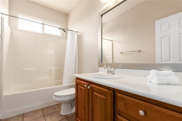 8621 Rhonda Blake Avenue, Las Vegas, NV 89143