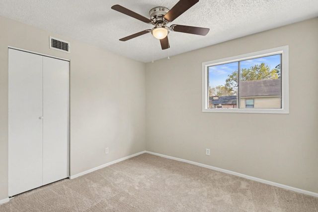 17815 S Cypress Villas Drive, Spring, TX 77379