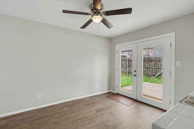 17815 S Cypress Villas Drive, Spring, TX 77379