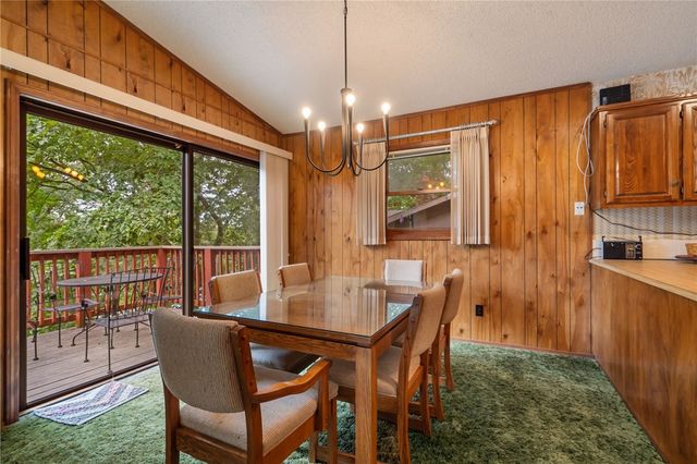 17 Devizis Drive, Bella Vista, AR 72714