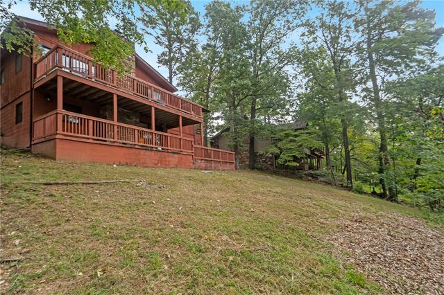 17 Devizis Drive, Bella Vista, AR 72714