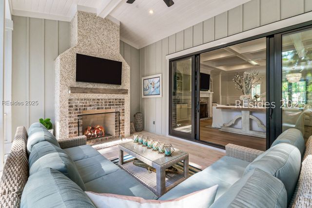 116 Mooring Buoy, Hilton Head Island, SC 29928