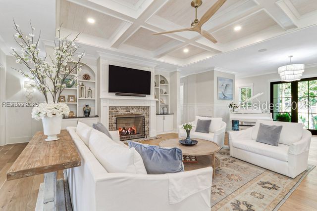 116 Mooring Buoy, Hilton Head Island, SC 29928