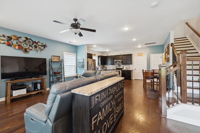 3009 Kimley Shores Dr, Hendersonville, TN 37075