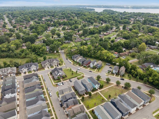 3009 Kimley Shores Dr, Hendersonville, TN 37075