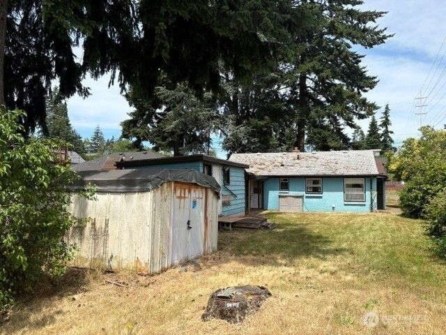 741 N 128th Street, Seattle, WA 98133