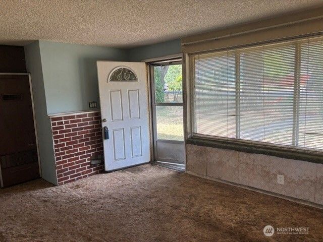 741 N 128th Street, Seattle, WA 98133