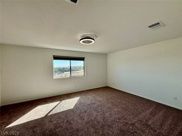 6068 Swift Lariat Street, Las Vegas, NV 89113