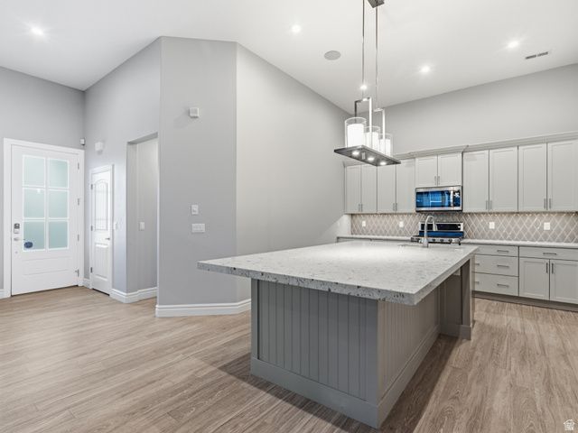 6123 W FOLLY ISLAND WAY, South Jordan, UT 84009