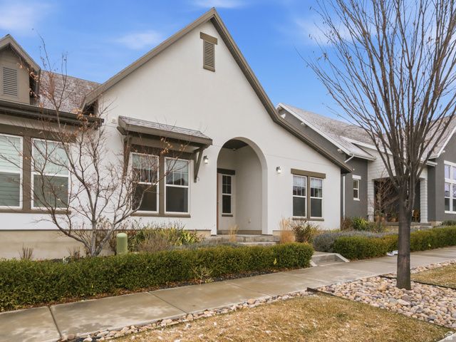 6123 W FOLLY ISLAND WAY, South Jordan, UT 84009