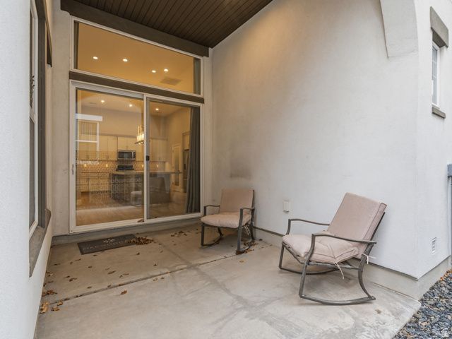 6123 W FOLLY ISLAND WAY, South Jordan, UT 84009