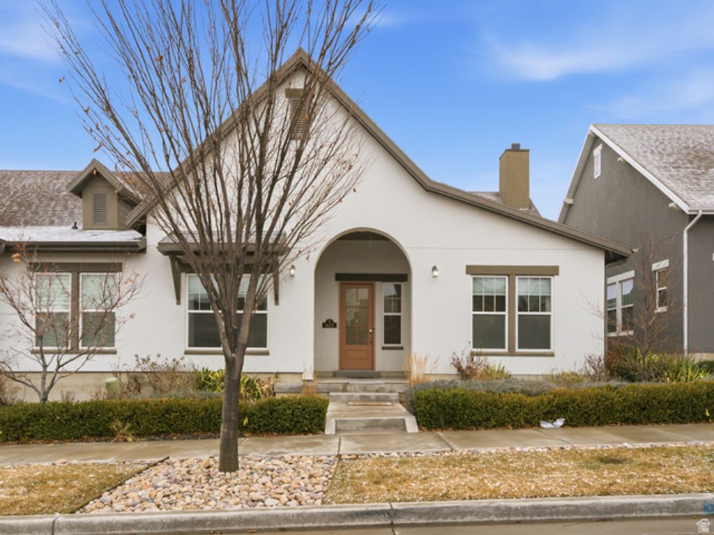 6123 W FOLLY ISLAND WAY, South Jordan, UT 84009