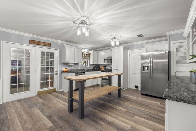 1117 Bowie Street, Sulphur Springs, TX 75482