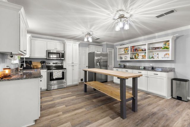 1117 Bowie Street, Sulphur Springs, TX 75482