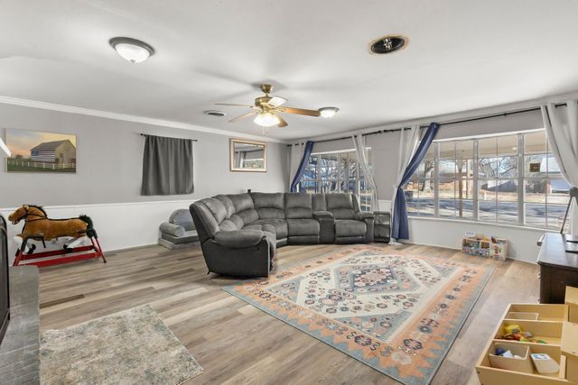 1117 Bowie Street, Sulphur Springs, TX 75482