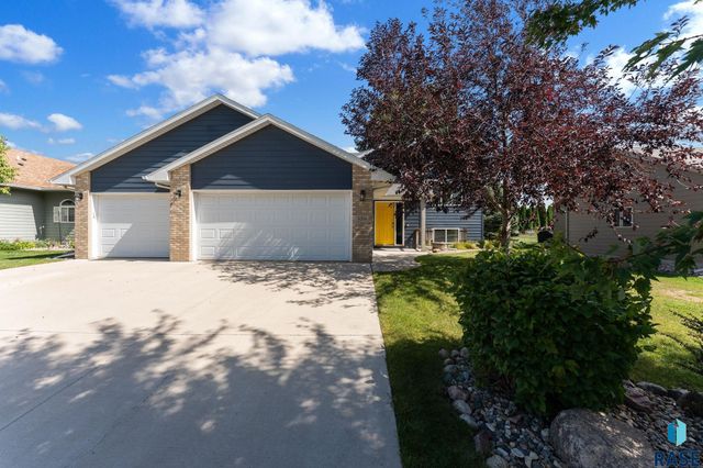 5216 S Arden Ave Avenue, Sioux Falls, SD 57108