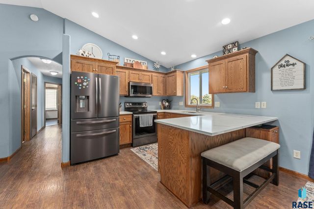 5216 S Arden Ave Avenue, Sioux Falls, SD 57108