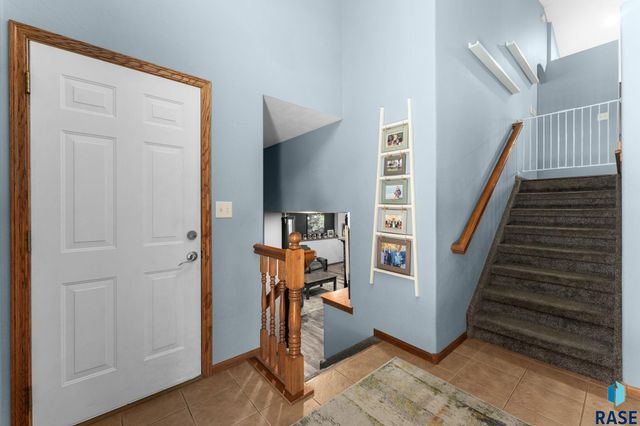 5216 S Arden Ave Avenue, Sioux Falls, SD 57108