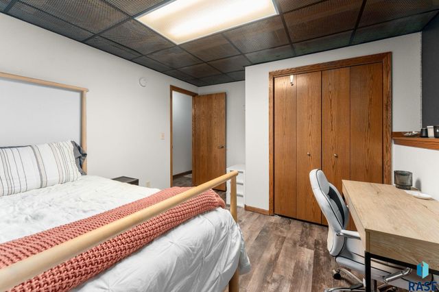 5216 S Arden Ave Avenue, Sioux Falls, SD 57108