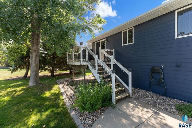 5216 S Arden Ave Avenue, Sioux Falls, SD 57108