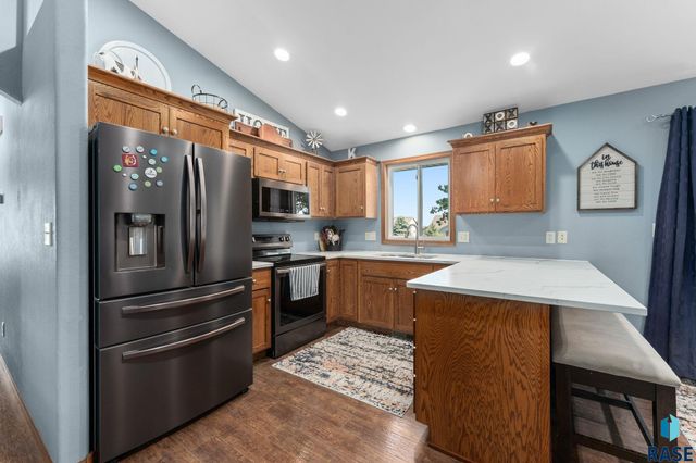 5216 S Arden Ave Avenue, Sioux Falls, SD 57108