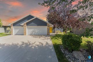 5216 S Arden Ave Avenue, Sioux Falls, SD 57108