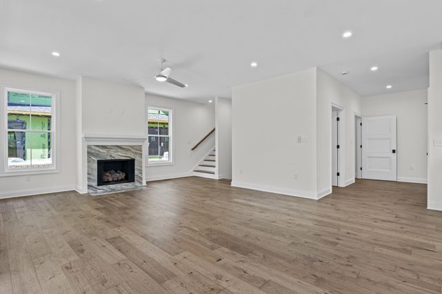 3521 Harper Woods Lane, Lexington, KY 40515