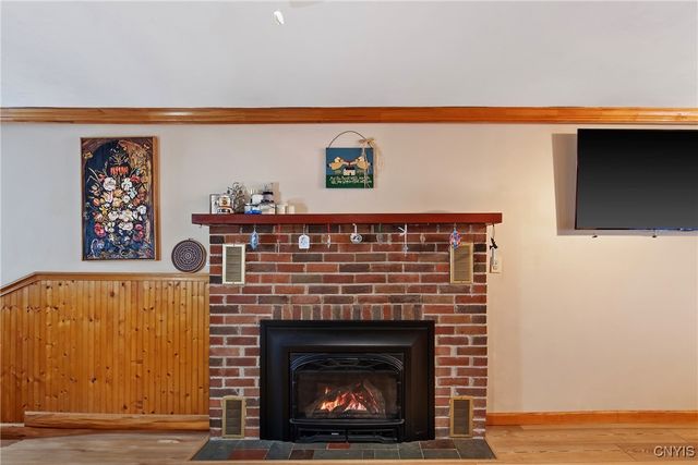 4199 Milton Avenue, Camillus, NY 13031