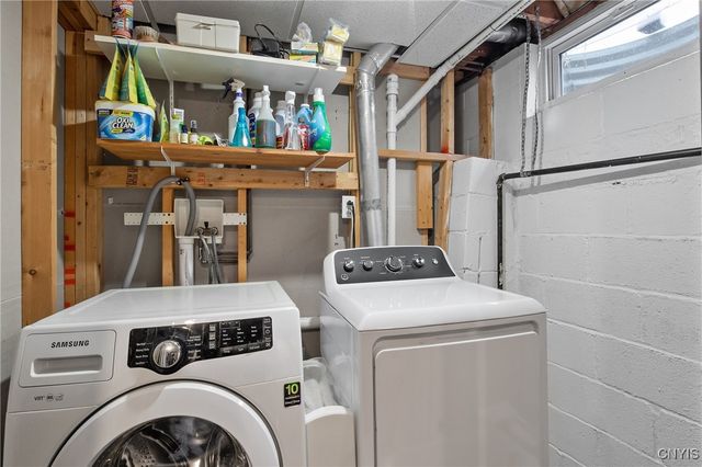 4199 Milton Avenue, Camillus, NY 13031