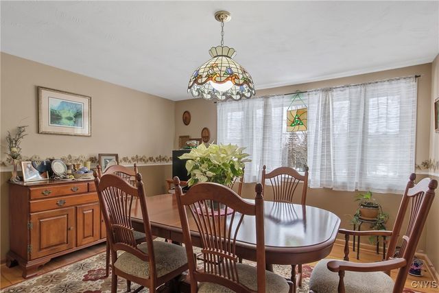 4199 Milton Avenue, Camillus, NY 13031