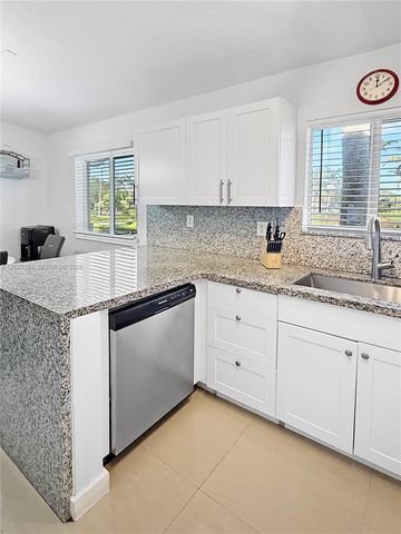 945 NE 34th Avenue 204, Homestead, FL 33033