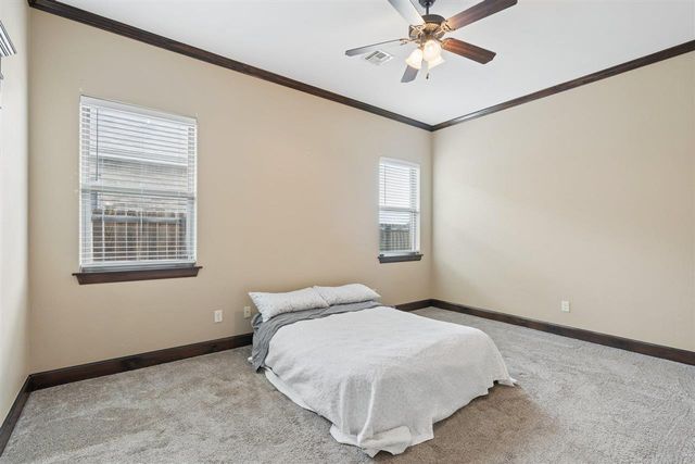 307 N Mountain Meadow, Cache, OK 73527
