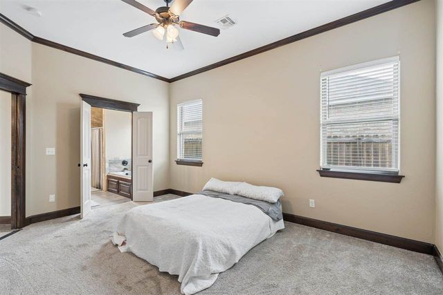 307 N Mountain Meadow, Cache, OK 73527