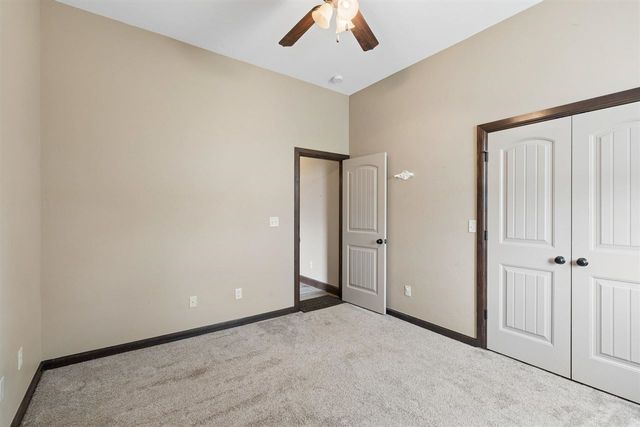 307 N Mountain Meadow, Cache, OK 73527