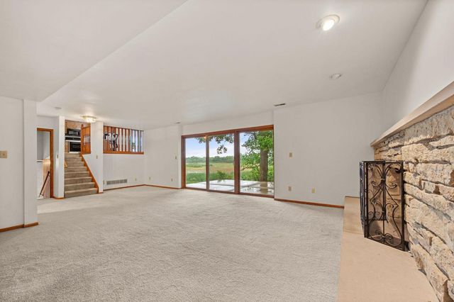 12191 231st Avenue, Trevor, WI 53179