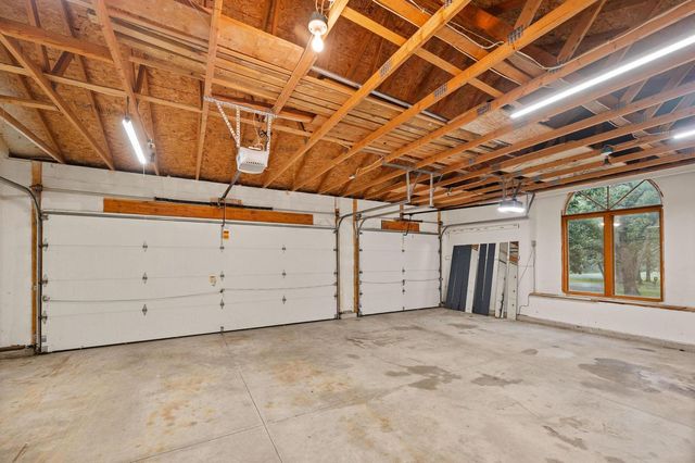12191 231st Avenue, Trevor, WI 53179