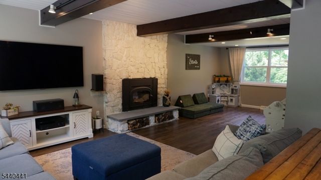 2191 Jackson St, Hillsborough Twp., NJ 08844
