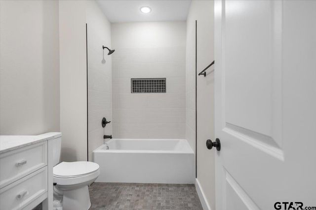 15101 cr 384, Tyler, TX 75708