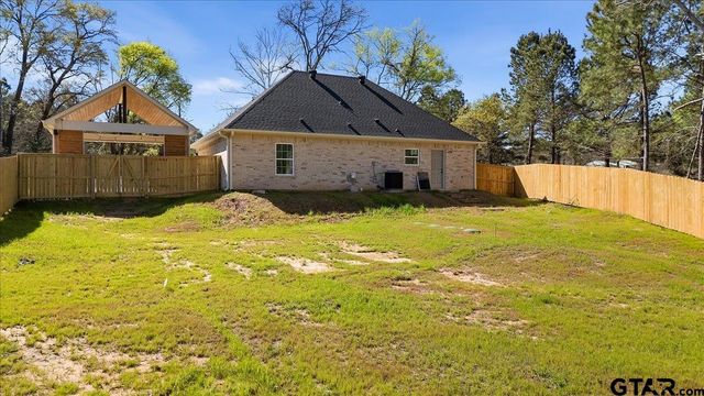 15101 cr 384, Tyler, TX 75708