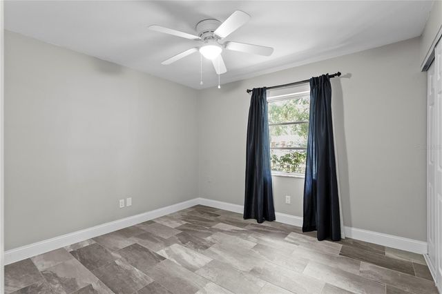 6928 GREENHILL PLACE, Tampa, FL 33617