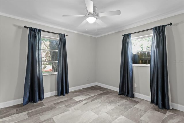 6928 GREENHILL PLACE, Tampa, FL 33617