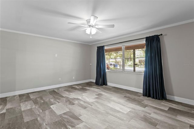 6928 GREENHILL PLACE, Tampa, FL 33617