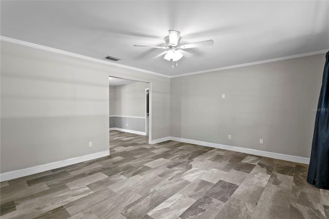 6928 GREENHILL PLACE, Tampa, FL 33617