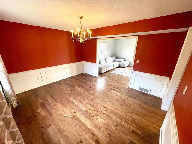 1017 19th Street NE, Rochester, MN 55906