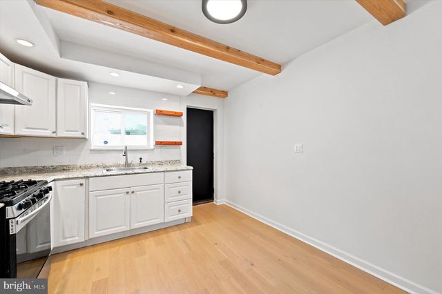 636 MCCLELLAN ST, Philadelphia, PA 19148
