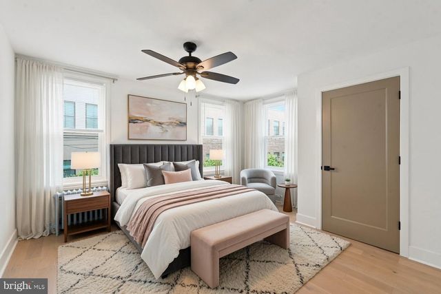 636 MCCLELLAN ST, Philadelphia, PA 19148