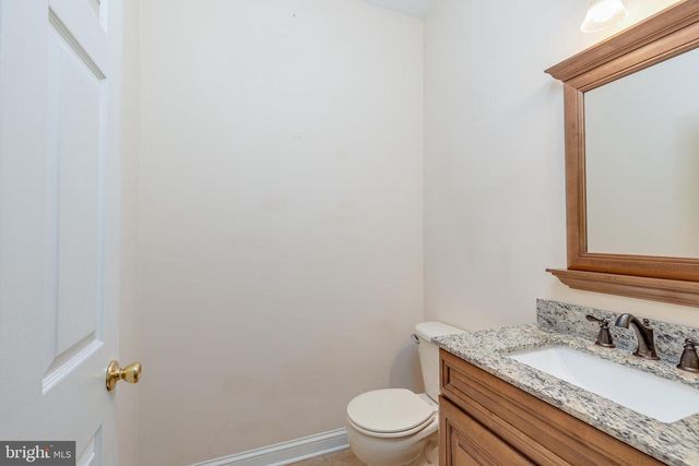 111 WEAVER DR, Marlton, NJ 08053