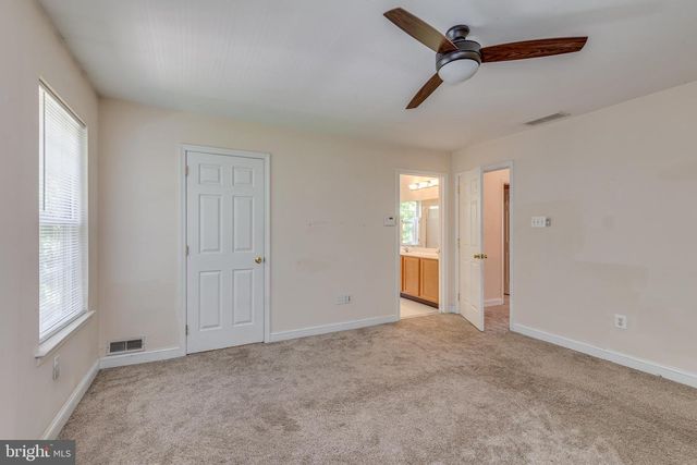 111 WEAVER DR, Marlton, NJ 08053