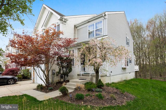 111 WEAVER DR, Marlton, NJ 08053